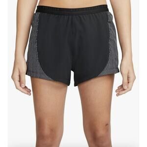 Nike Dri FIT Run Division Tempo Luxe Women's Shorts Black Size Medium DD6815